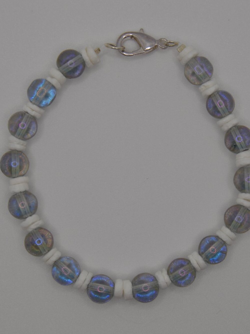 Bubbly iridescent Beaded Bracelet